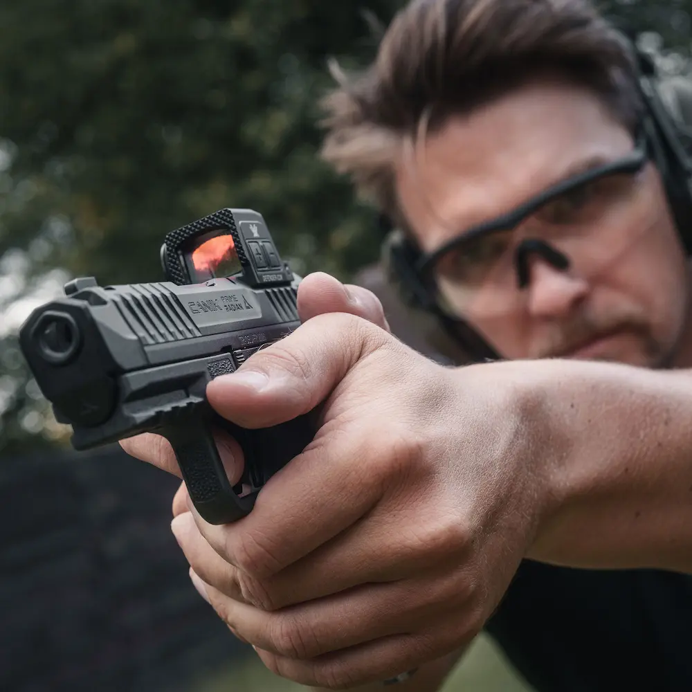 Pistolet Canik Prime Radian szary zamek Optics Ready i magwell